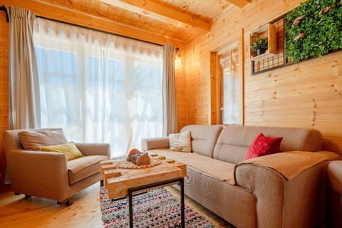 Anna's Mountain House Chalet in Montenegro