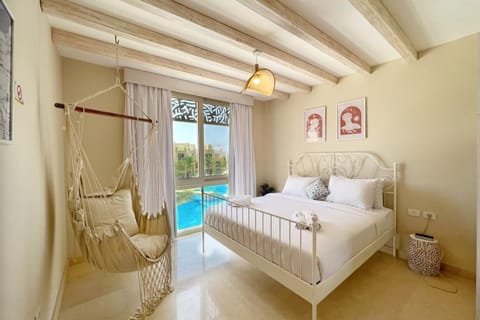 Bed, Photo of the whole room, Bedroom, Pool view