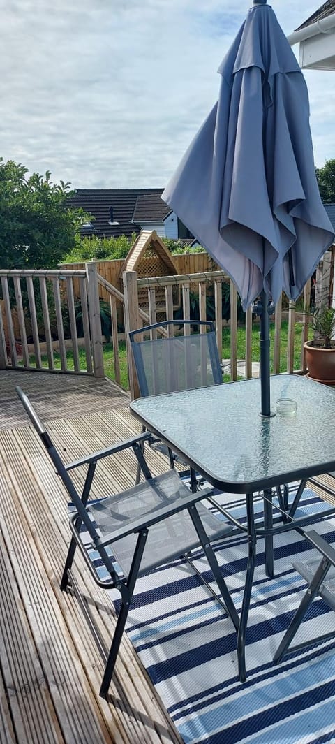 Sea Crest, Beautiful home in Tenby with sea views House in Wales