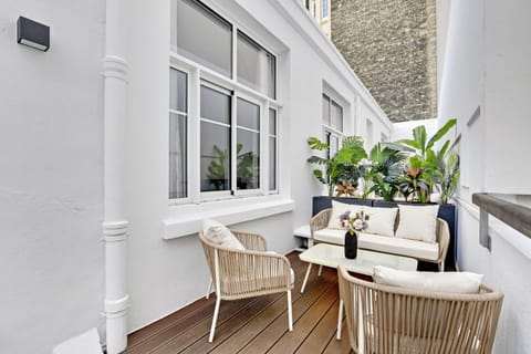 Patio, Balcony/Terrace, Balcony/Terrace, Living room