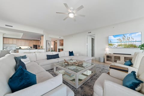 Mediterranean West 302 House in Ono Island