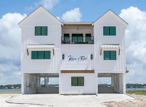 Keepin' It Reel House in West Beach