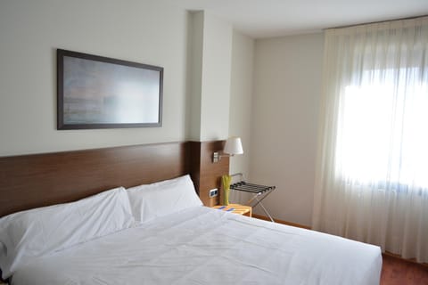 Day, Photo of the whole room