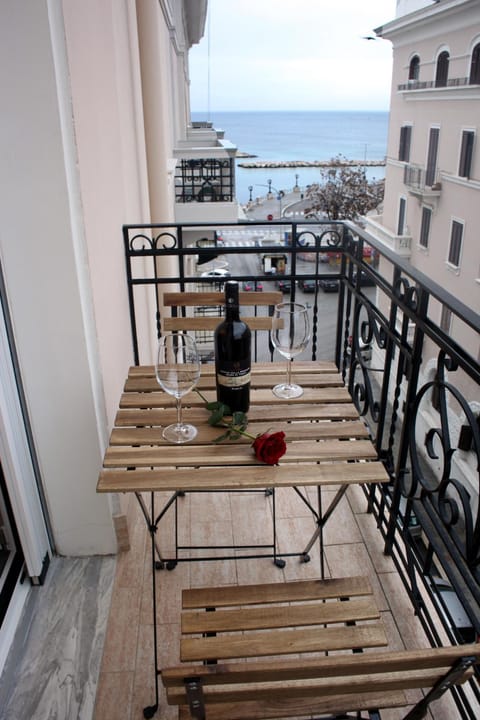 View (from property/room), Balcony/Terrace, Sea view