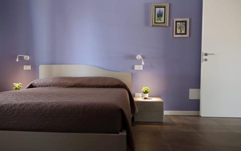 Villa Athena Charme Bed and Breakfast in Manerba del Garda