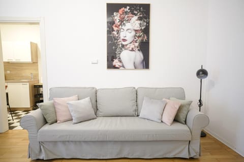Property building, Seating area