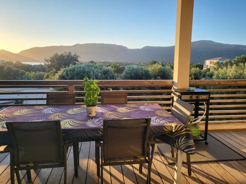 Natural landscape, View (from property/room), Balcony/Terrace, Mountain view