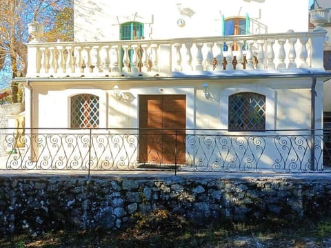 La Fioraia e La Legnaia House in L'Aquila