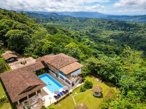 Property building, Garden, Swimming pool