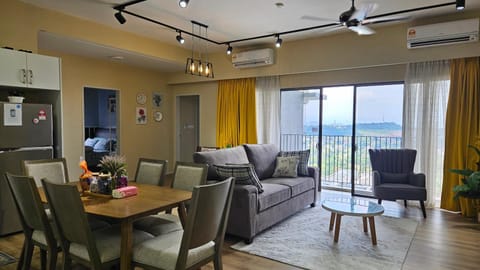 Living room, Dining area