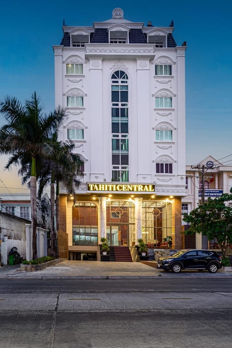 Property building, Parking