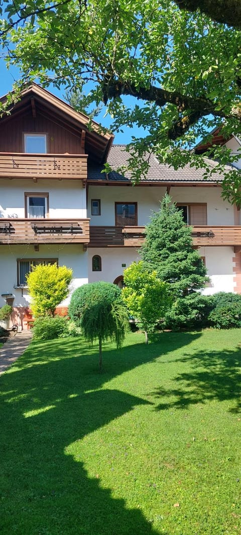 Gästehaus zum Gachtna Apartment in Mayrhofen