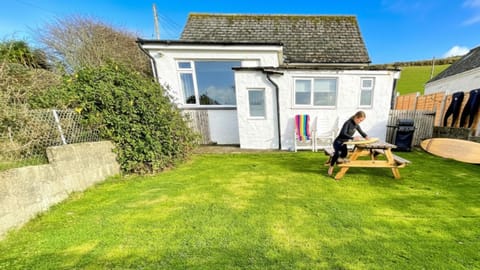 CROYDE SEAGRASS 2 Bedrooms House in Georgeham