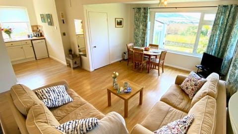 CROYDE SEAGRASS 2 Bedrooms House in Georgeham