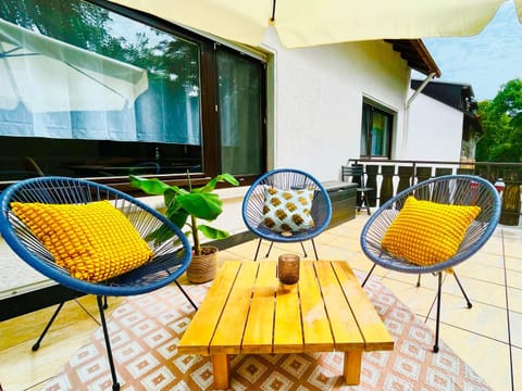 CASA INN ParkView - Relax & Chill - Perfect for Business Travel, Weekend Trip, Family&Friends, Dogs Lover, Romance, Layover or Longstay Apartment in Limburg
