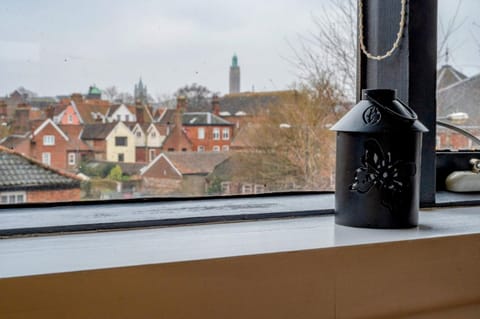 View (from property/room), City view