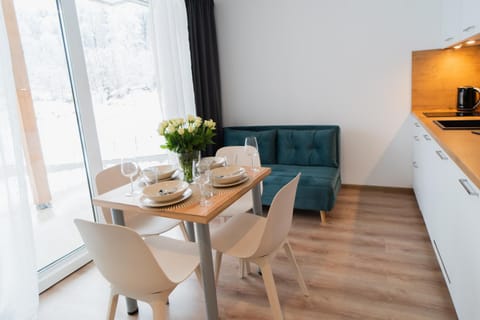 Kitchen or kitchenette, Living room, Seating area