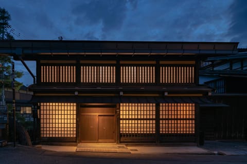Property building, Night