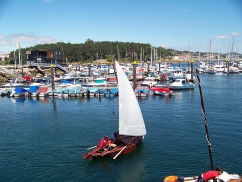 Nearby landmark, Off site, Day, Natural landscape