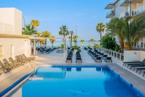 Activities, Garden, Balcony/Terrace, Beach, Sea view, Swimming pool