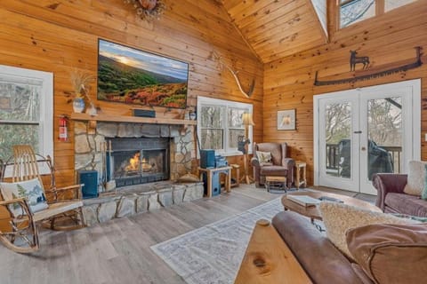 A Mountain Hideaway House in Watauga
