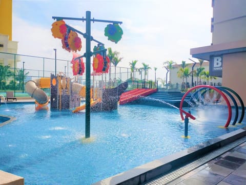 Aqua park, Swimming pool, Swimming pool