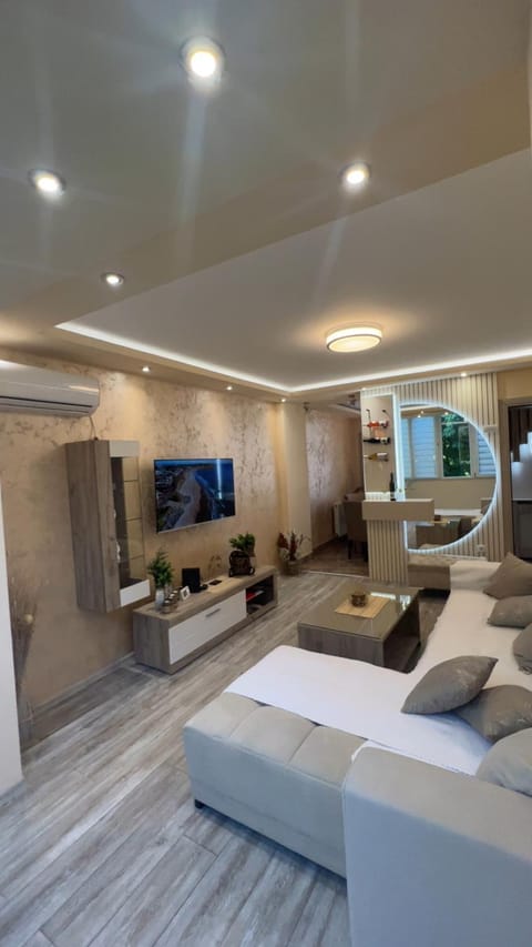 Apartman Trg Lux Apartment in Serbia