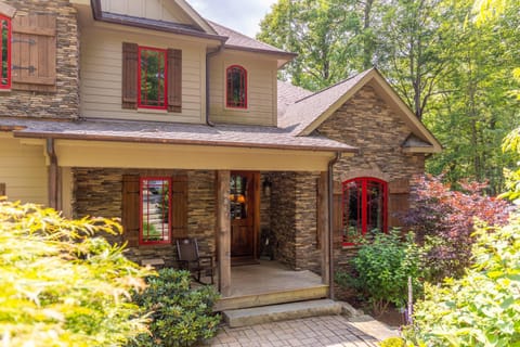 Fern Ridge Lodge at Sweetgrass House in Watauga