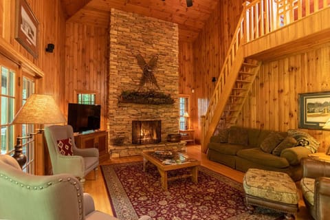 Honey Bear Haven House in Watauga