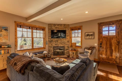 Moonlight View at Eagles Nest House in Watauga