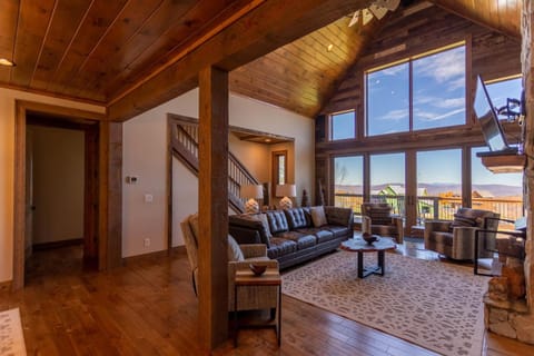 Ridgeline View at Eagles Nest House in Beech Mountain
