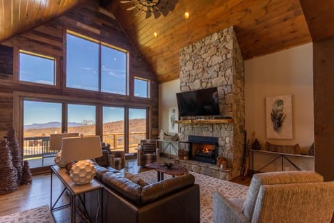 Ridgeline View at Eagles Nest House in Beech Mountain