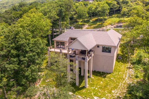 On the Rocks House in Sugar Mountain