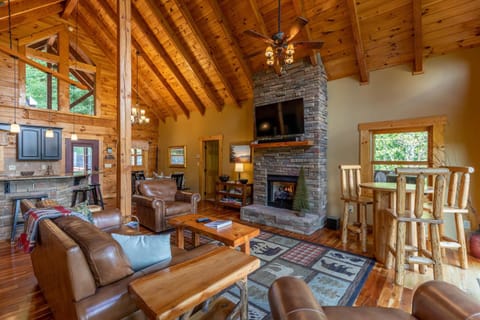 One Day More House in Sugar Mountain