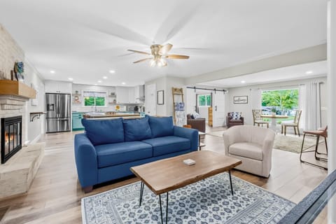 Wichita Landing House in Beaver Lake