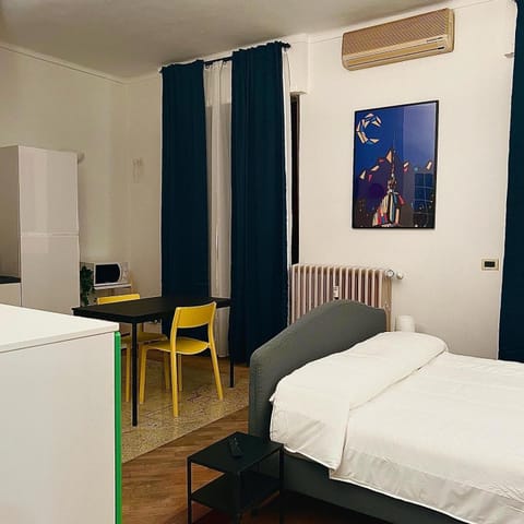 NUOVA GESTIONE! Appartamento vicino al centro, con metropolotitana e stazione porta susa Apartment in Turin