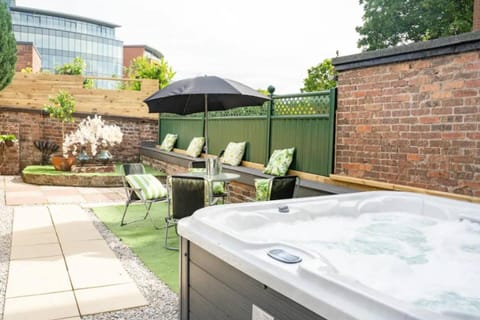 No22 Chester Racecourse Townhouse House in Chester