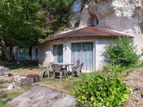 Property building, Balcony/Terrace