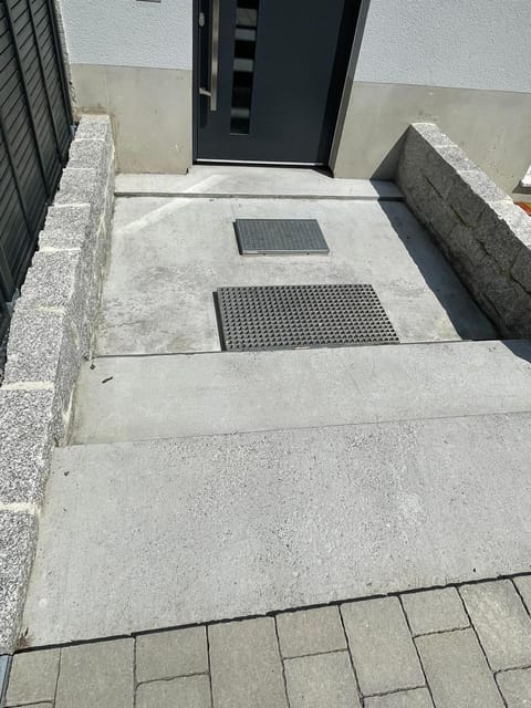 Casa Hintze II- 2 Zimmerwohnung 5 Minuten zu Fuß in die Innenstadt und nahe der Berge Apartment in Kempten