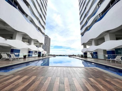 Pool view, Swimming pool