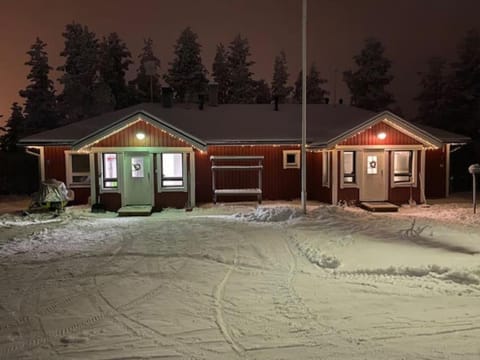 Seitapolku 12 Villa House in Lapland