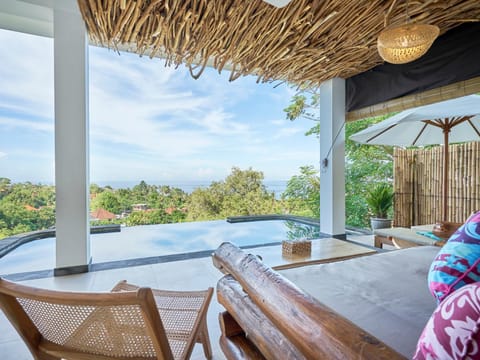 Balcony/Terrace, Seating area, Sea view, Swimming pool
