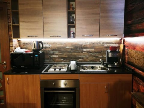 Boutique & artistic 3 bedroom apartment. Apartment in Decentralized Administration of Macedonia and Thrace