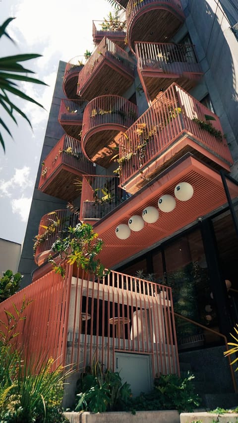 Property building, Facade/entrance