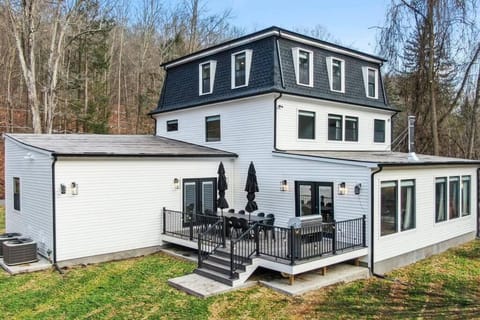 Pine Hill Chateau - Ski Belleayre, Hunter Mountain House in Pine Hill