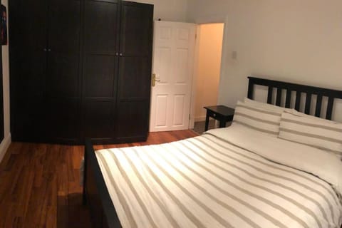 Home on Hamill Street House in Belfast