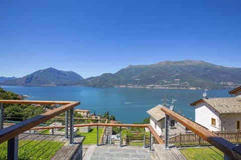 poolside apartment Cristina Apartment in Bellano