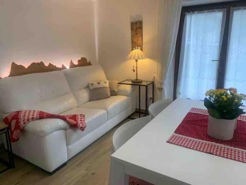 Pinzolo centro, grazioso appartamento Apartment in Pinzolo