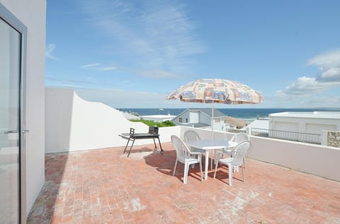 Patio, BBQ facilities, Sea view