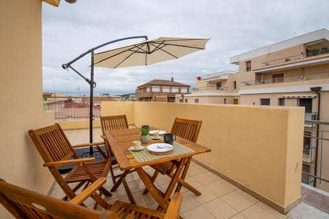 Property building, Balcony/Terrace